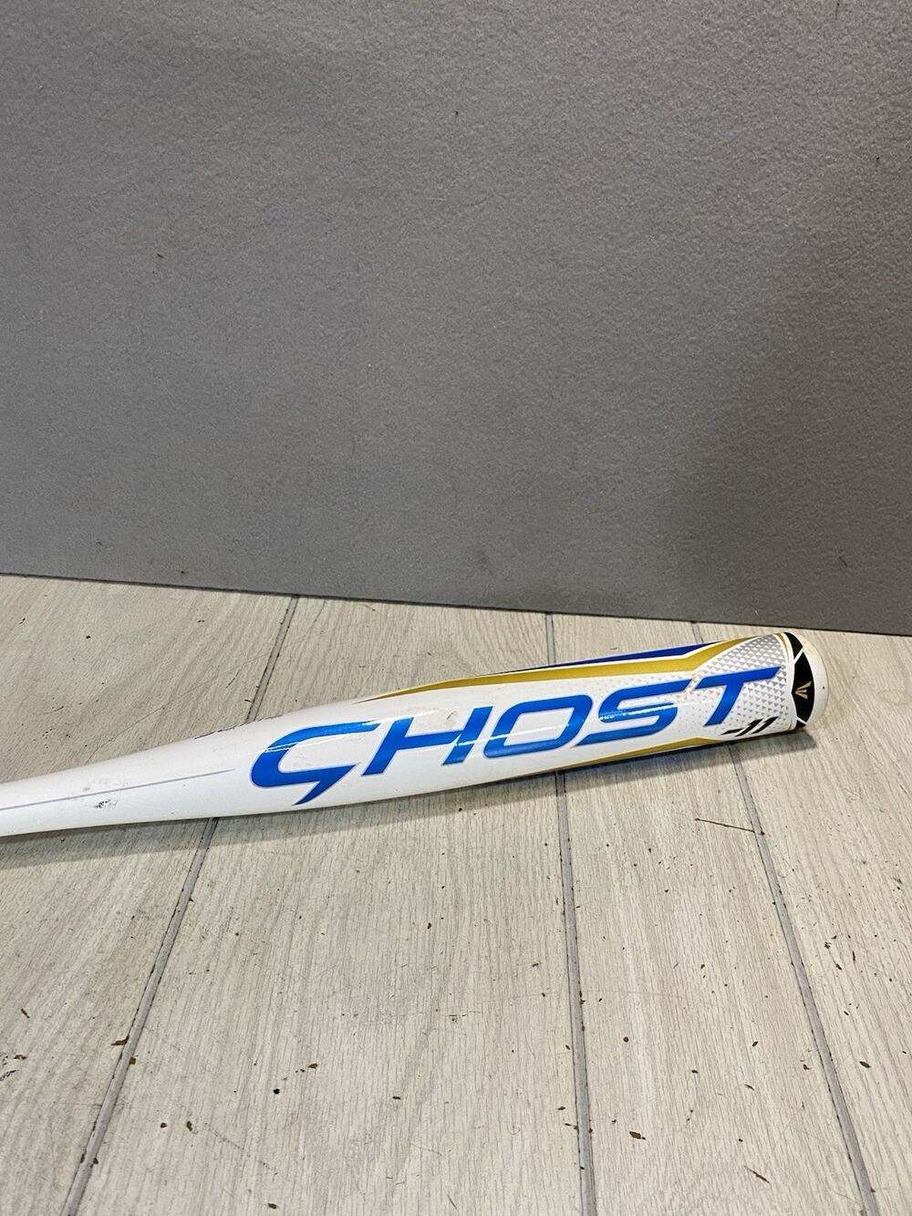 Easton Ghost 30" Fastpitch Alloy Softball Bat FP22GHY11 -11 30/19oz Great Shape